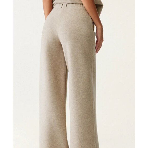 OGL FuzzLuxe High Waisted Straight Leg Pull On Pant Sz Medium Beige Stretchy Sof - Picture 9 of 15